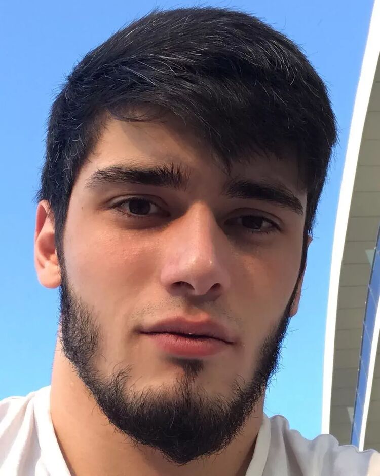  ,   Baxa, 27 ,   ,   