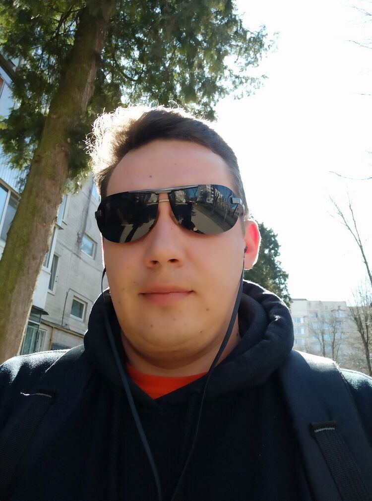  ,   Dima, 37 ,  