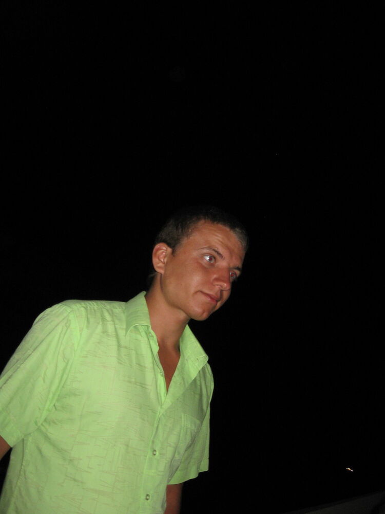  4295475  Dmitriy, 37 ,    