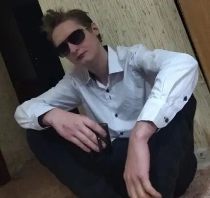  41983395  Vladimir, 26 ,     