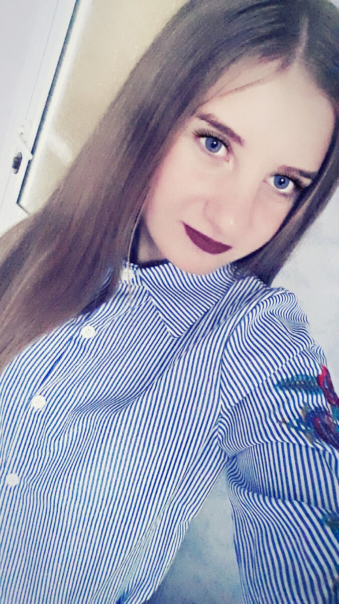  15267985  Viorica, 28 ,    