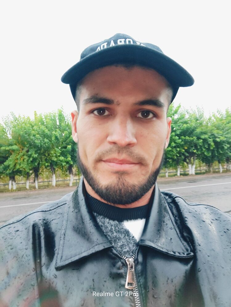  48627825  Abdulloh, 27 ,    