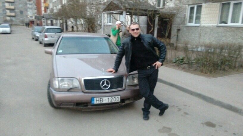  ,   Alexej, 41 ,   