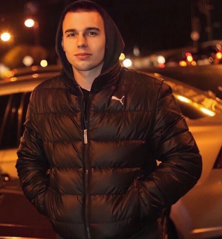  ,   , 27 ,   ,   