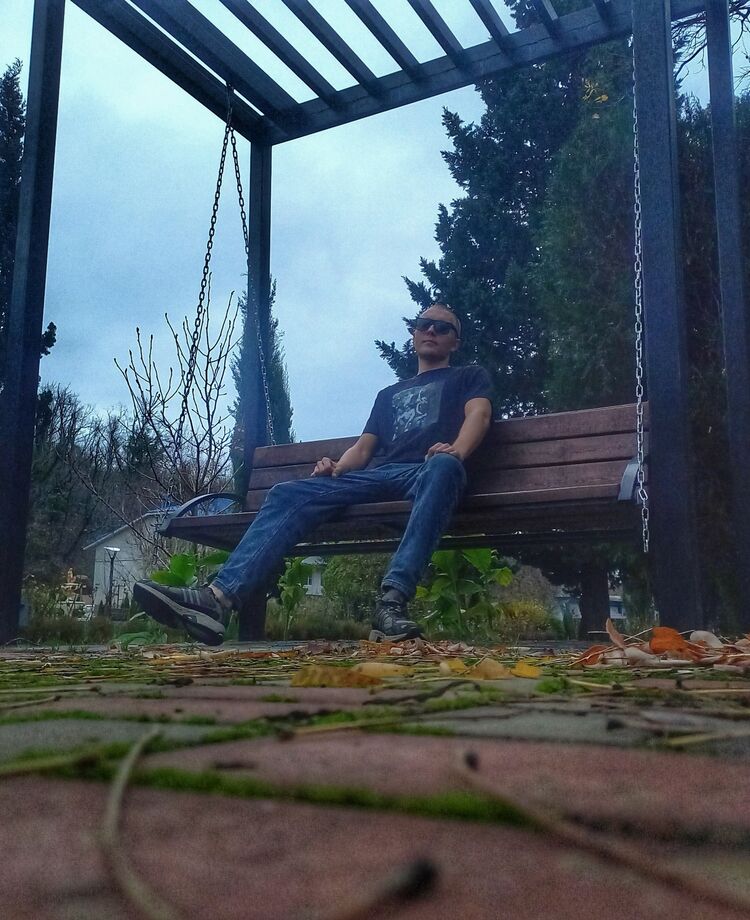  50905315  Vladislav, 26 ,    Deleted