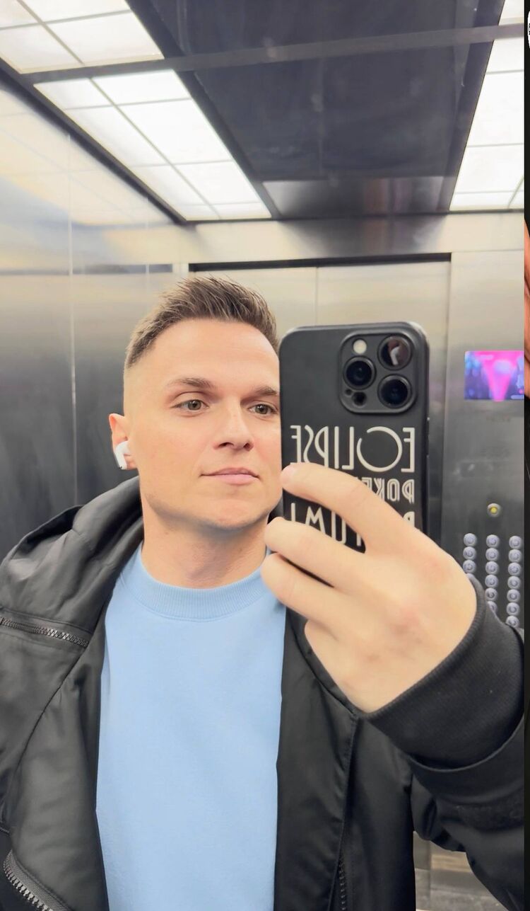 ���� 56037425 ������� ����, 33 ����, ���� ���������� � �����-����������