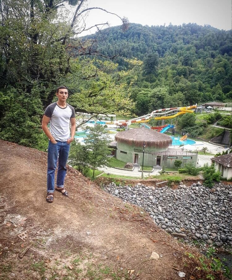  ,   Djemo, 27 ,   ,   , c 
