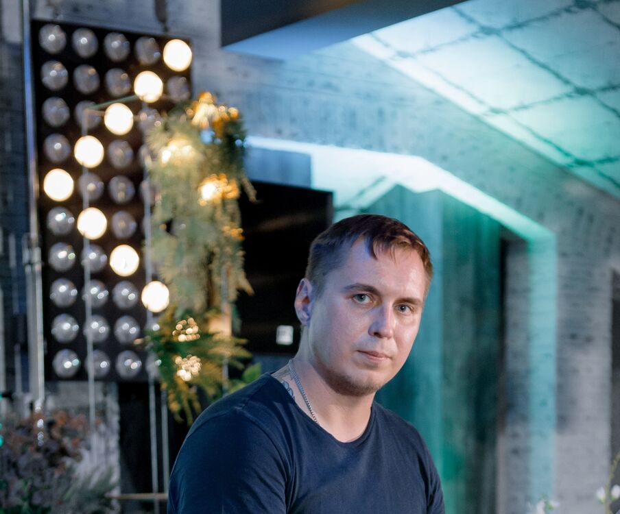  33363025  Sergey, 37 ,    
