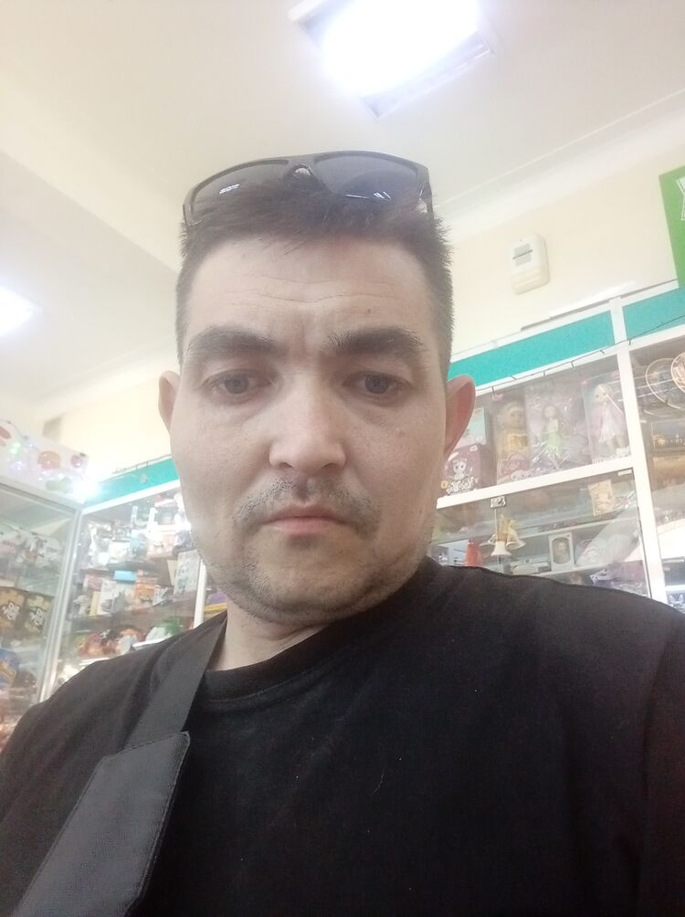  45987825  , 33 ,    