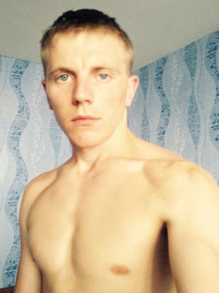  9128895  Dmitriy, 32 ,    
