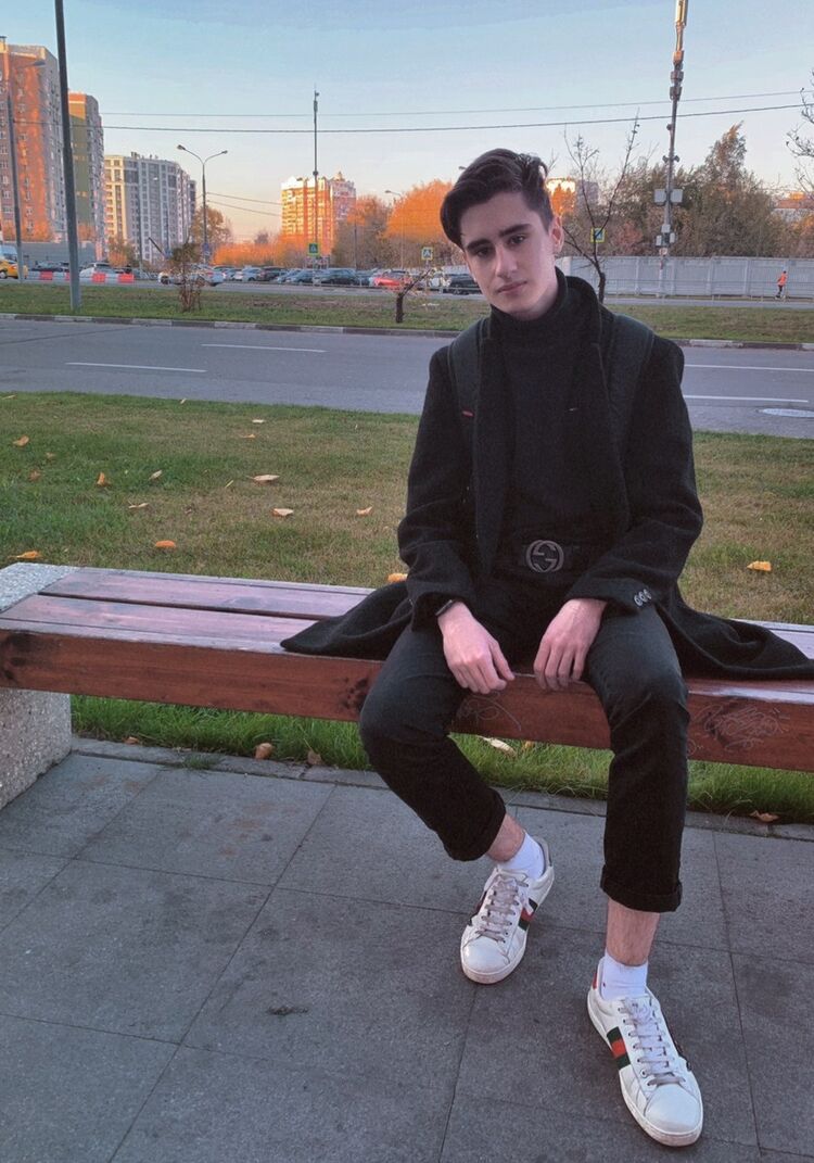  ,   Artemiy, 24 ,   ,   , c 