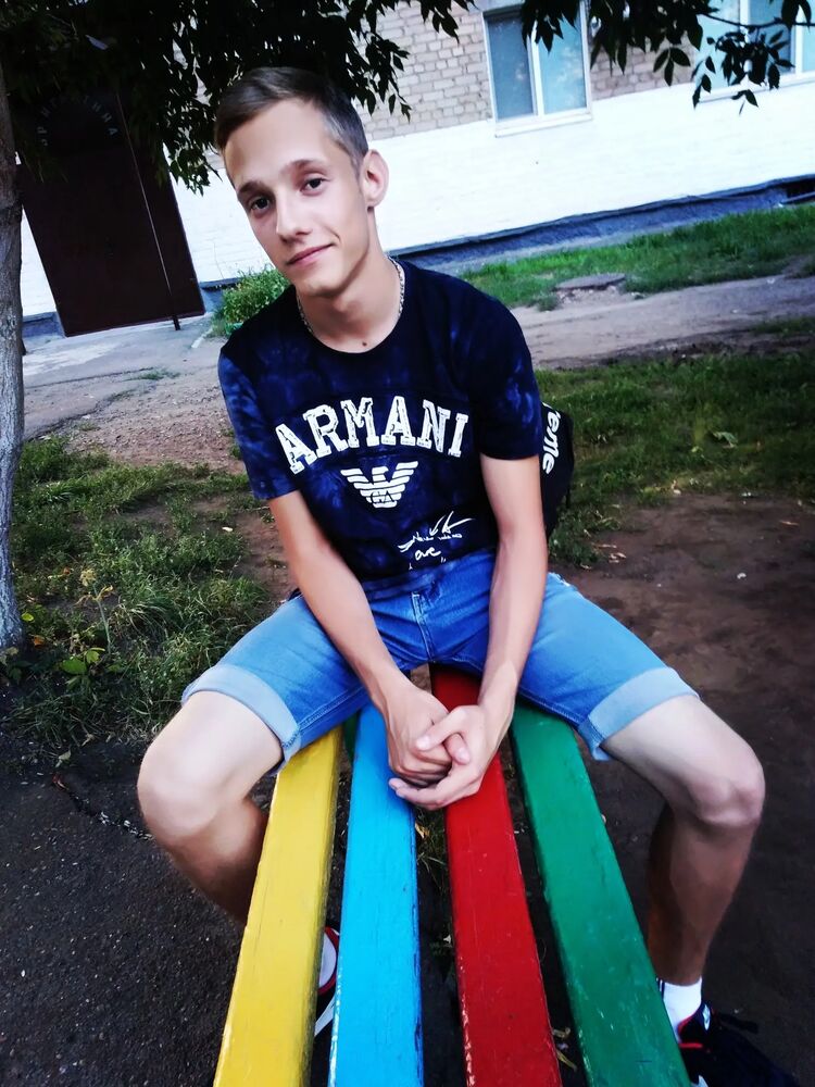  ,   Andrey, 22 ,   ,   