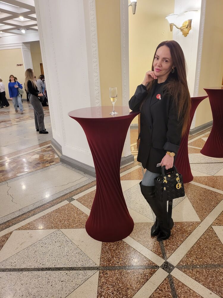 ���������� ������, ���� ������� Jeneva, 37 ���, ������������ ��� ������, ����� � ���������, c�������� ���������