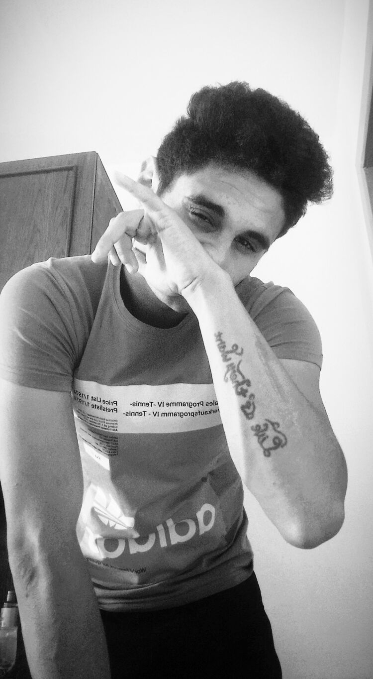  44657035  , 25 ,    