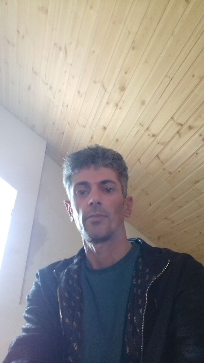  ,   Azer, 49 ,   ,   , c 