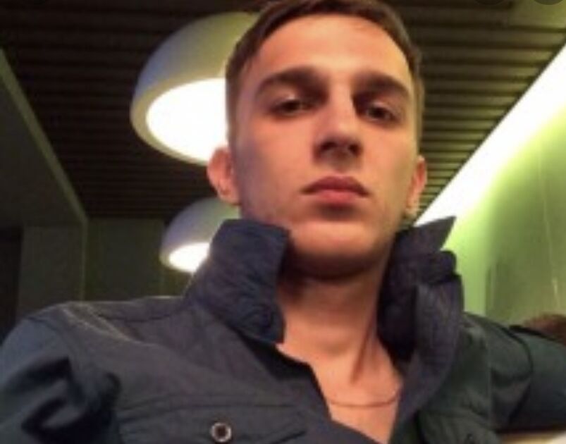  ,   , 28 ,   