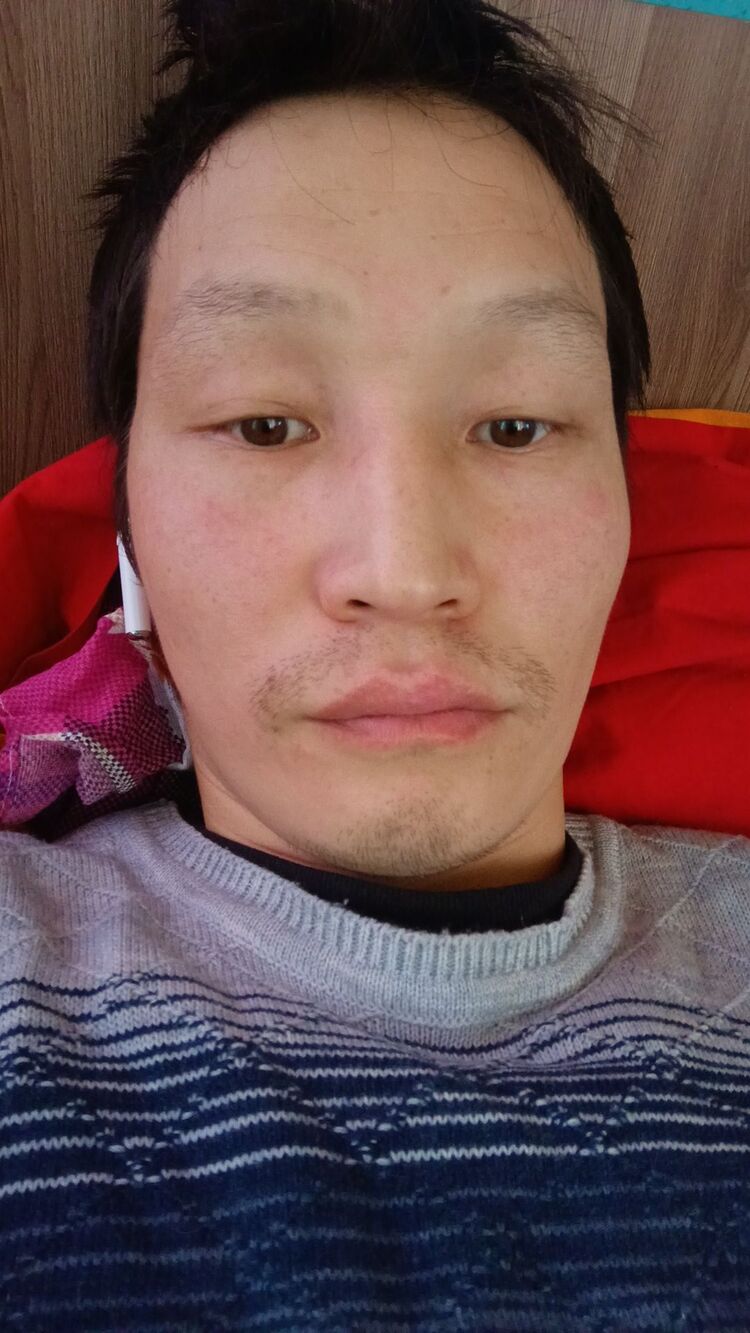  48513745  Anton, 39 ,    -