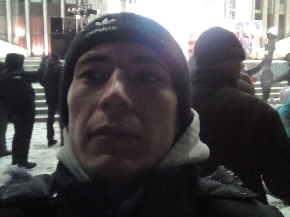  14830745  Alisher, 32 ,    