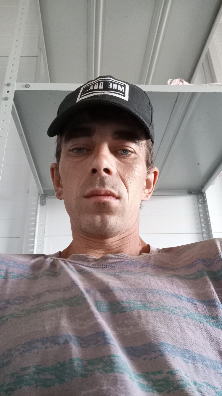  ,   Vladimir, 35 ,   ,   