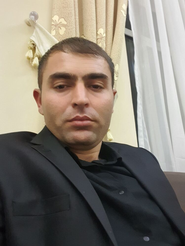  ,   Bahruz, 32 ,   ,   