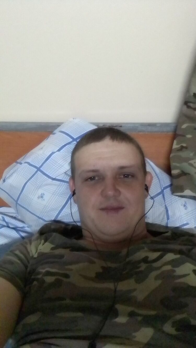  37852215  , 33 ,    