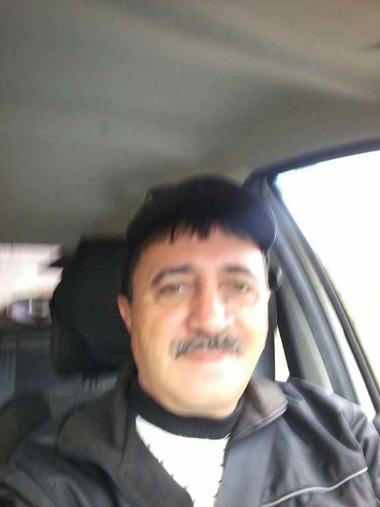 29300395  Alik, 54 ,    