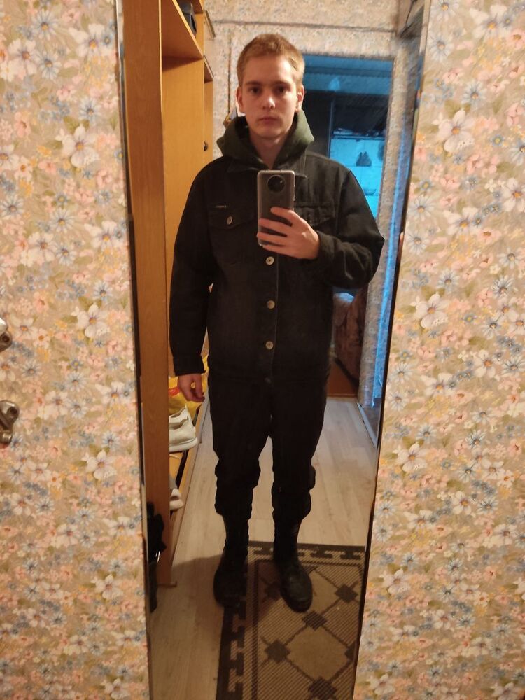  24117815  , 22 ,    