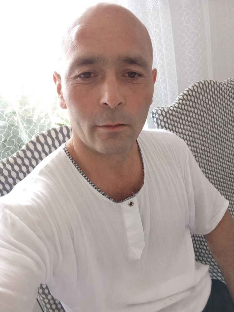  52705485  Mahmud, 45 ,    