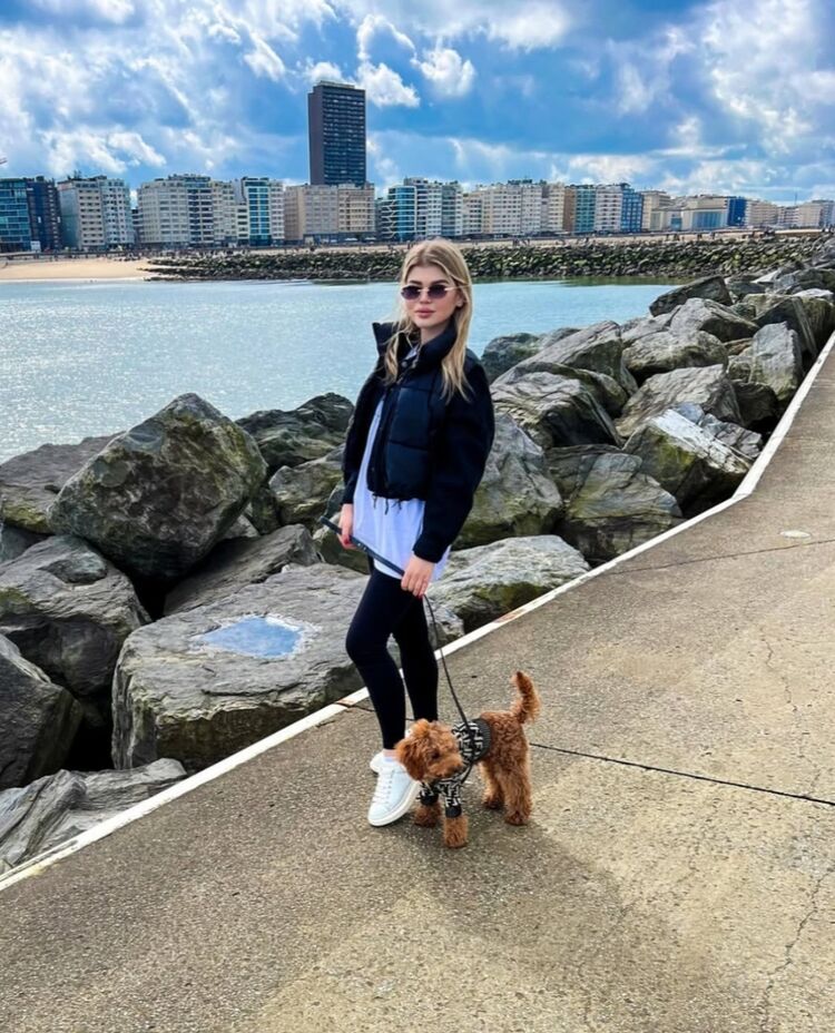  Wojkowice,   Angelina, 20 ,   ,   