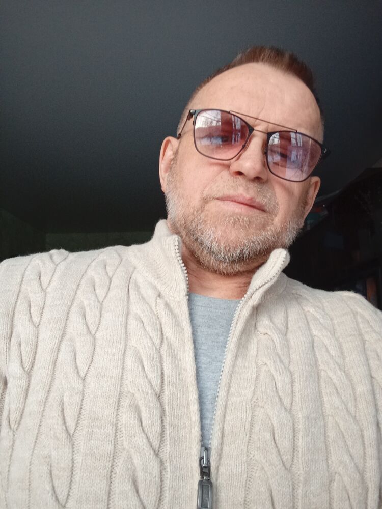  42814275  , 55 ,    
