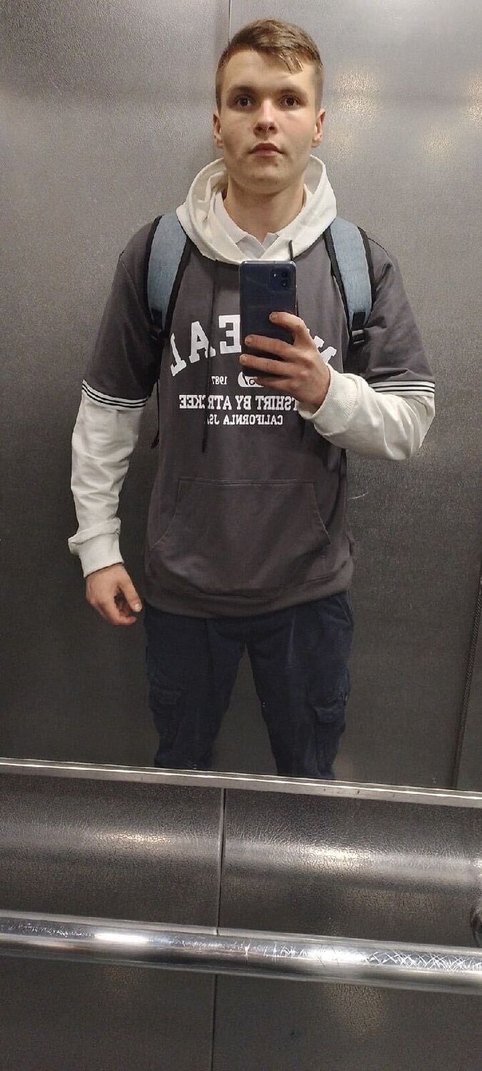  33288315  , 20 ,    -