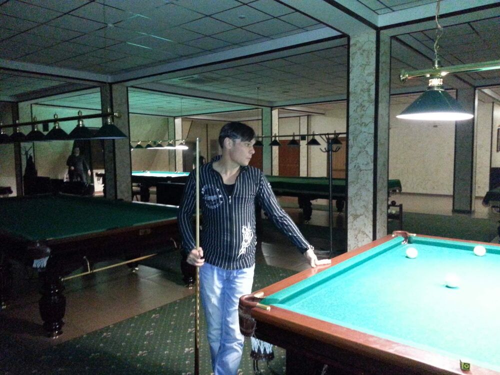  24214795  Sergey, 49 ,    