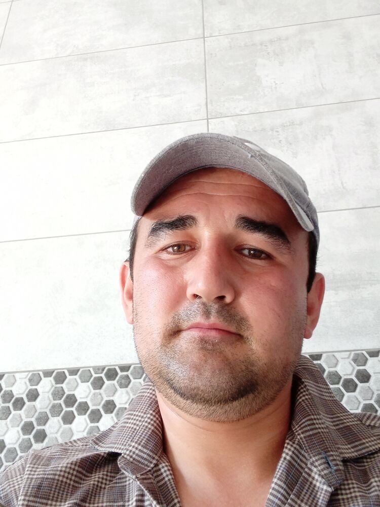  44378155  Muxtar, 35 ,    