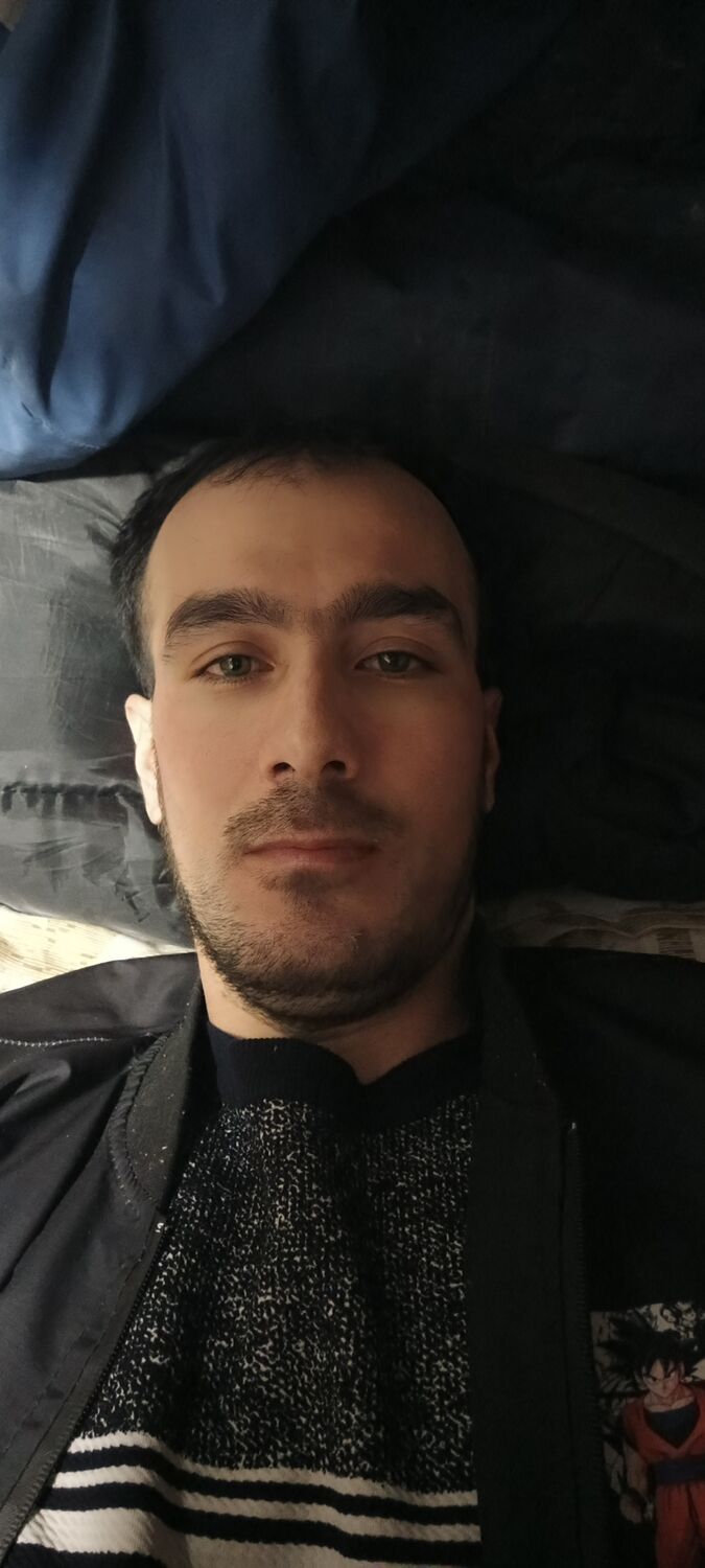  48483025  , 33 ,    