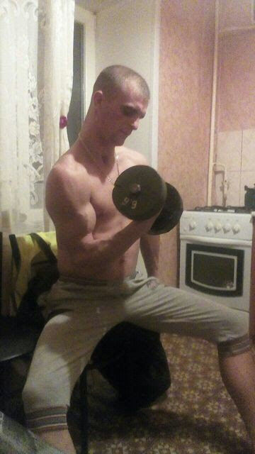  11380485  Andrej, 37 ,    
