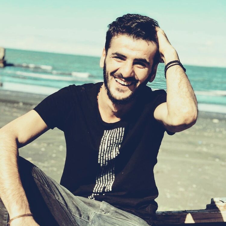  ,   Sandro, 31 ,   ,   , c 