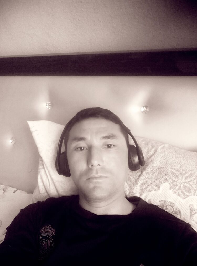  -,   AzimPyskulov, 37 ,   ,   , c 