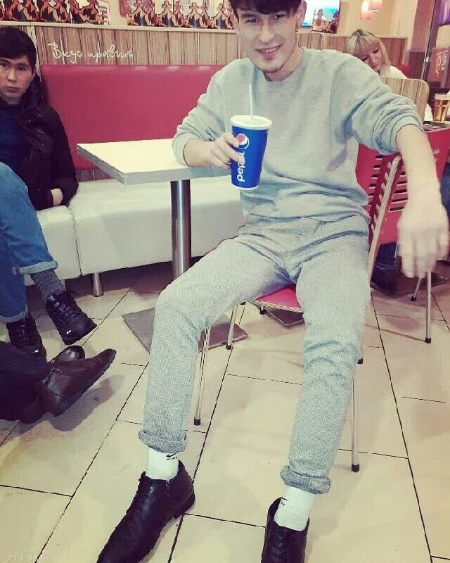  22126845  A L I H A N, 27 ,    