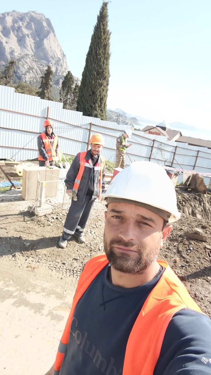  42146785  , 35 ,    