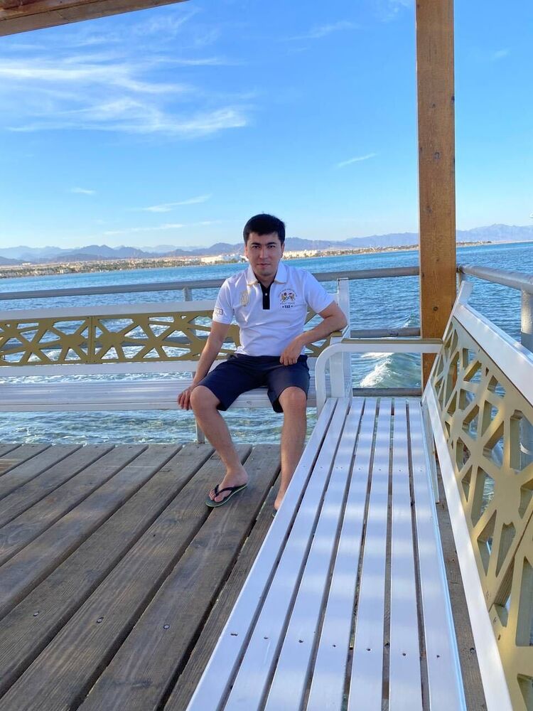  23460975  Diyor, 36 ,    