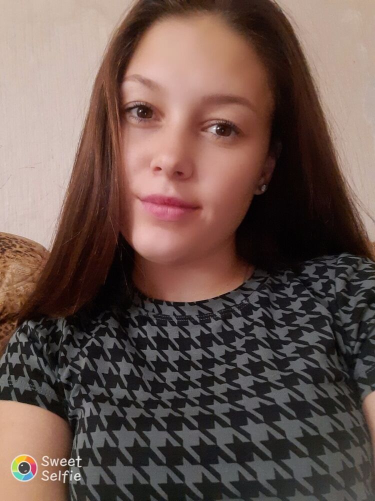  29850725  Irina, 22 ,    