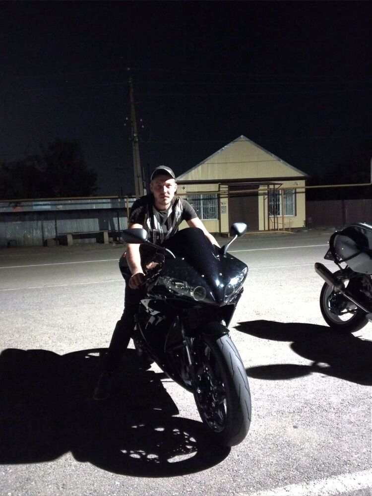  53376835  Lucifer, 26 ,    