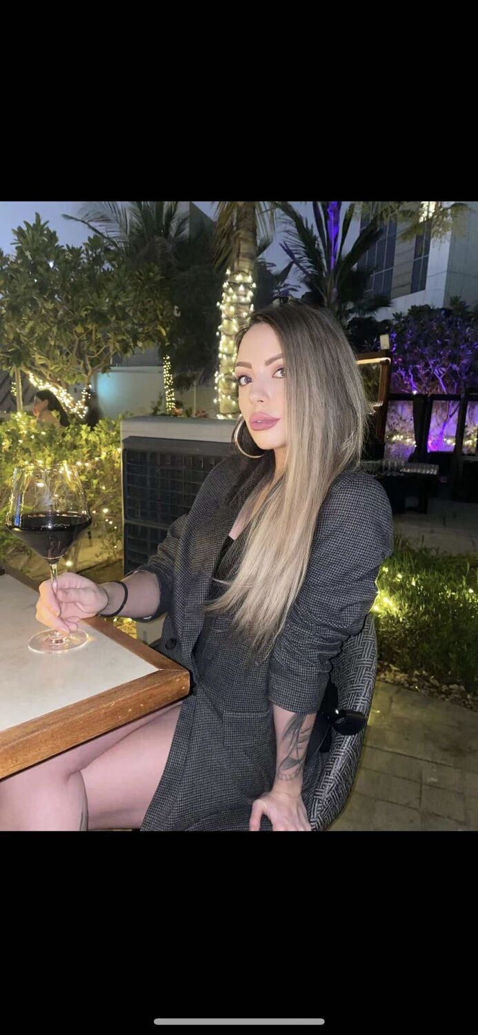  Ban Phattha Ya,   Vlada, 28 ,   ,   