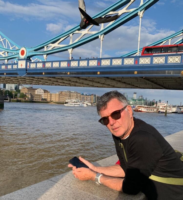  49370265  Aleksender, 65 ,    Bielany Wroclawskie