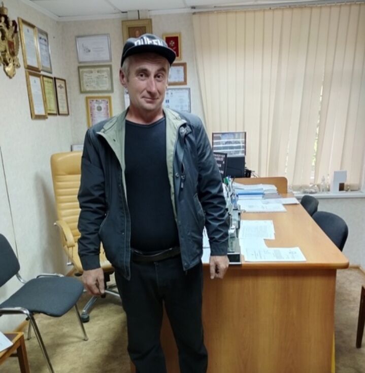  42219185  , 40 ,    
