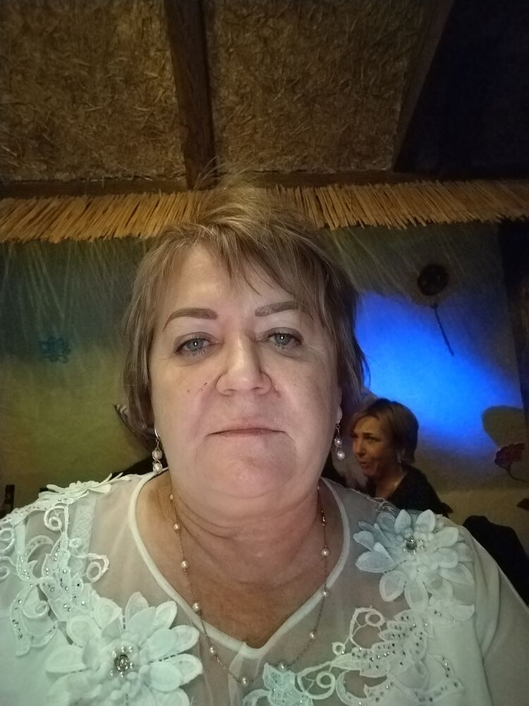  ,   Irina, 61 ,   ,   , c 