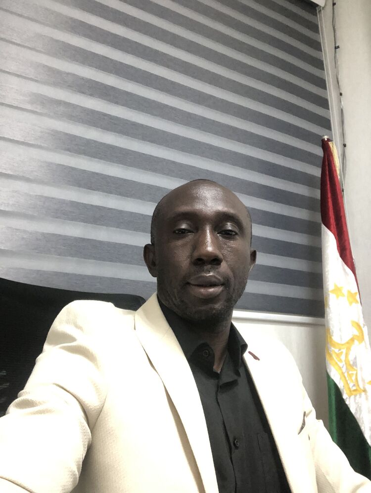  51549935  Victor, 41 ,    
