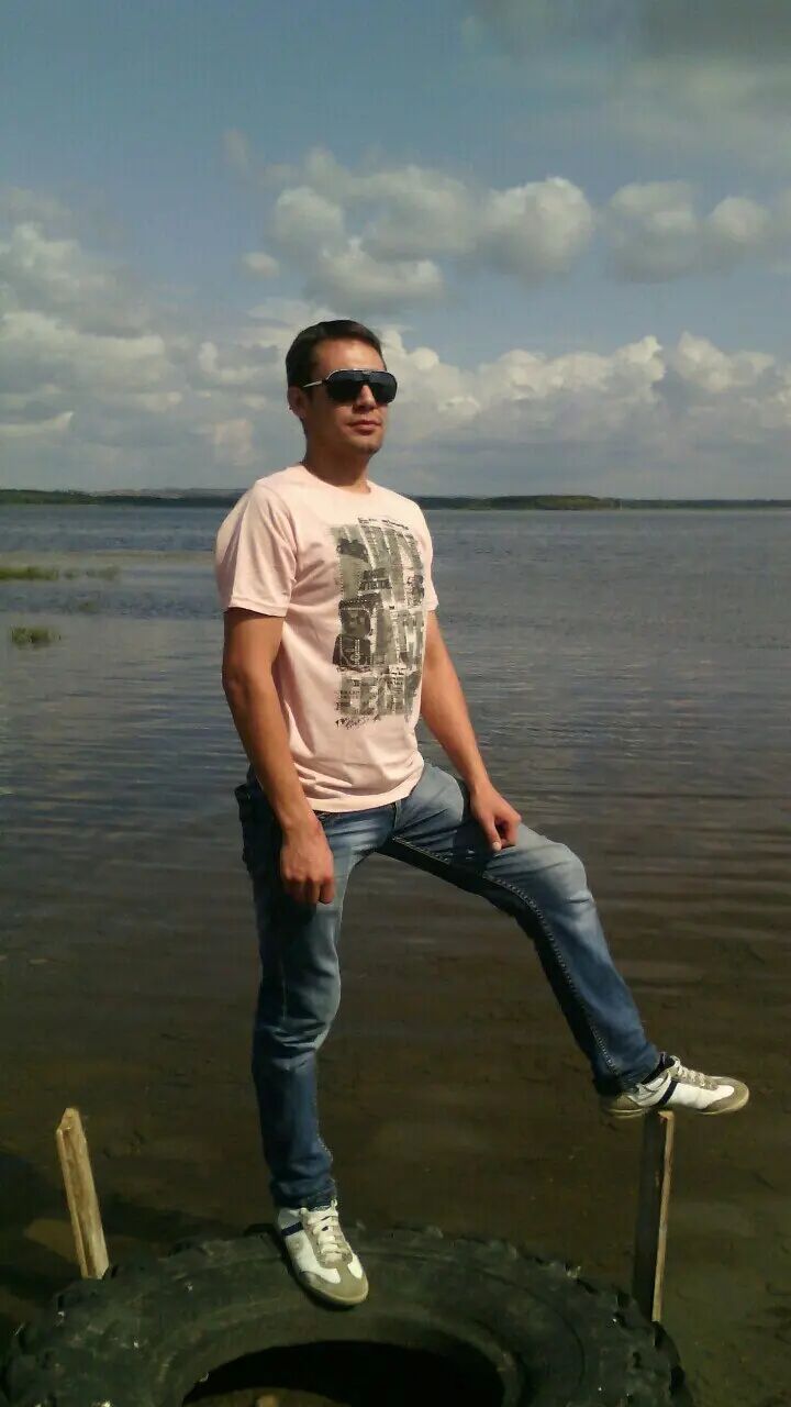  31530565  , 37 ,    