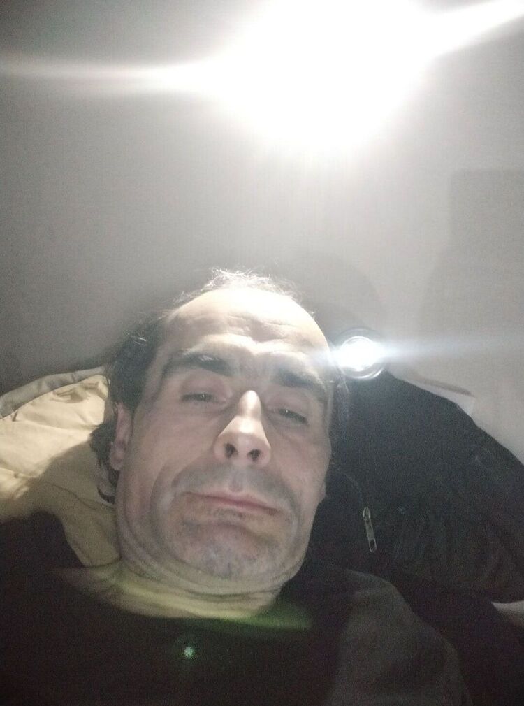  46745025  , 51 ,    -