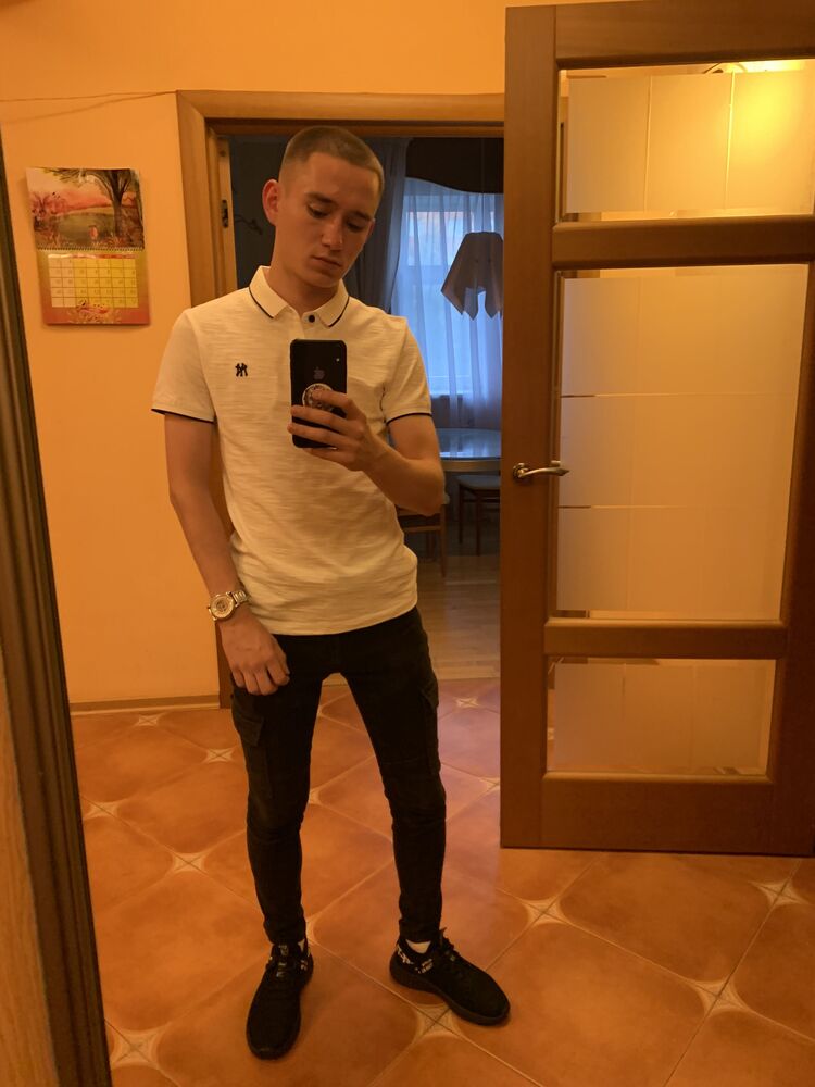  44348775  , 24 ,    